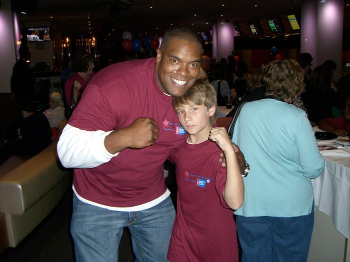 Daytime Stars and Strikes Bowling