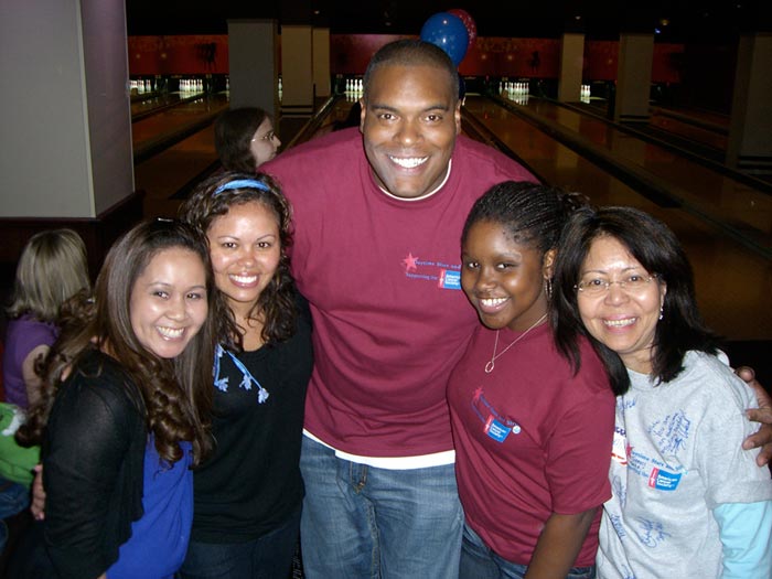 Daytime Stars and Strikes Bowling